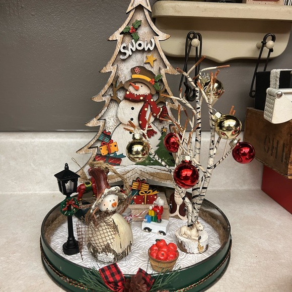 Festive Snowman Holiday Vignette Table Centerpiece Home...